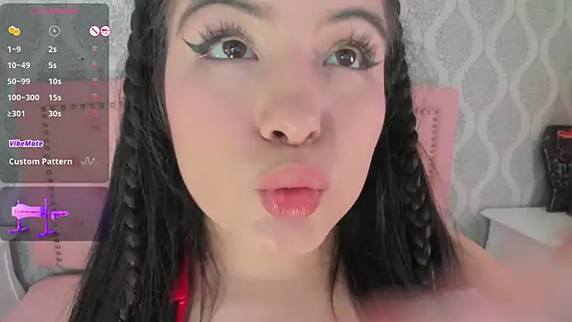 martina rivera  online show from November 2025 12:18:01 PM