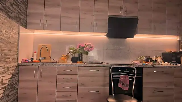    art online show from September 2025 05:24:02 PM