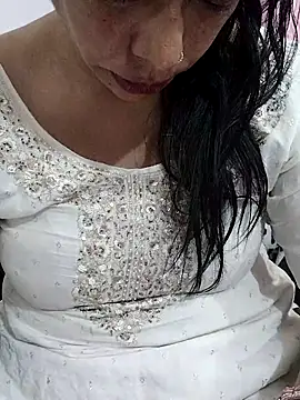 Urmila bhabhii online show from February 2026 04:19:01 AM