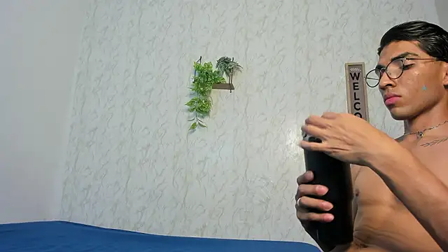 jony honey online show from March 2026 12:00:01 PM