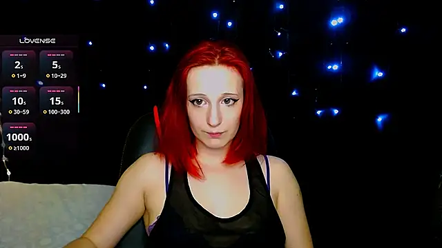 Snapshot of AgathaNoxe chatting on February 2025 12:43:01 AM AgathaNoxe online show from February 2025 12:43:01 AM