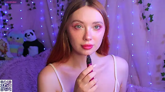 YourSkyAni online show from October 2025 12:15:02 PM