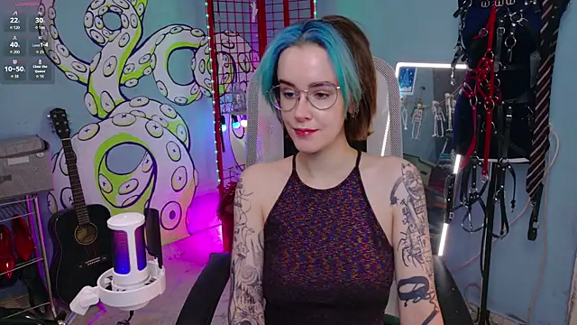 Cumpotik Eve online show from April 2026 05:18:02 AM