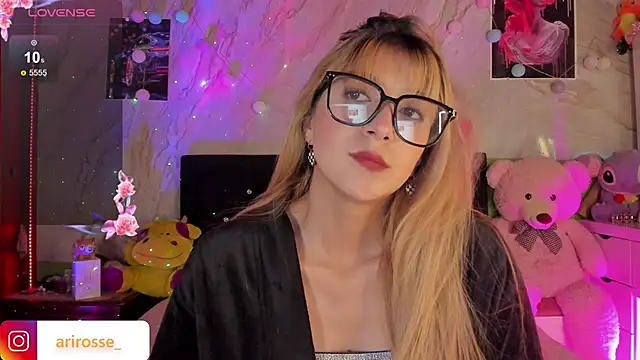 ariana rosse   online show from November 2025 08:04:01 AM