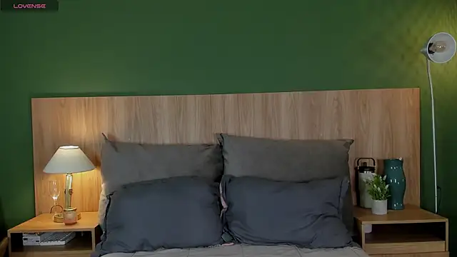 Snapshot of ariana_rosse__ chatting on June 2026 01:20:02 PM ariana rosse online show from June 2026 01:20:02 PM