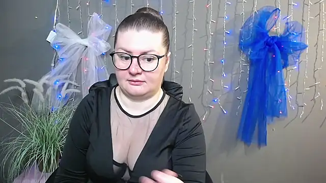 ZannaDreil online show from November 2025 07:12:01 PM