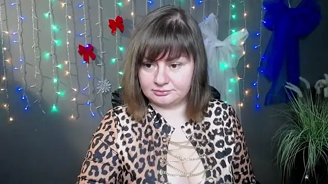 ZannaDreil online show from December 2025 06:59:01 PM