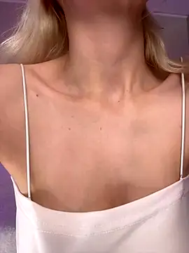 LoveLuna  online show from November 2025 09:13:01 PM