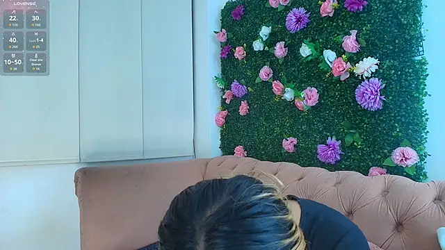 miranda villa online show from November 2025 12:28:01 PM