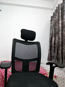 Snapshot of sanaya_baby chatting on February 2026 05:53:01 PM sanaya baby online show from February 2026 05:53:01 PM