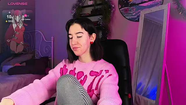 Belle Via online show from December 2024 05:45:01 AM