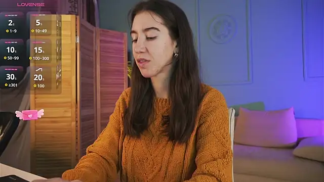 Belle Via online show from December 2025 02:22:02 PM