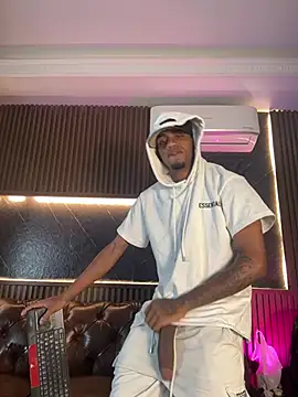 AaronCruz  online show from March 2026 02:45:03 PM