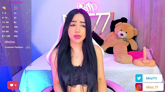 Snapshot of Miia77_ chatting on September 2025 04:14:02 AM Miia77 online show from September 2025 04:14:02 AM