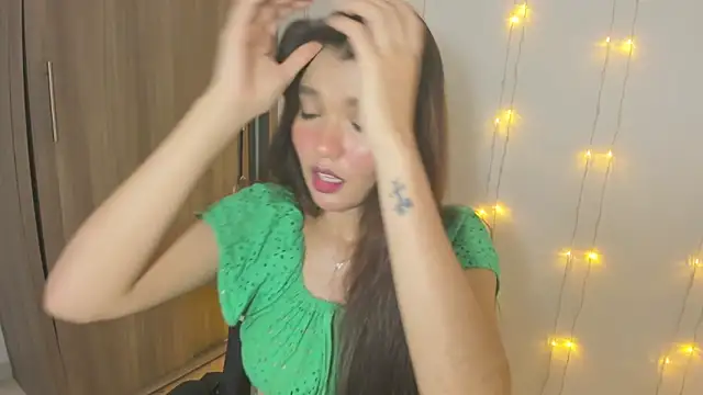 jessii ca online show from October 2025 07:45:02 PM
