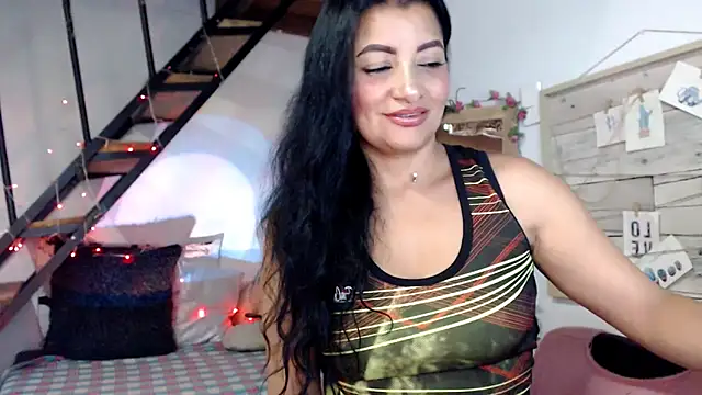 luna sky83 online show from December 2025 05:38:02 AM