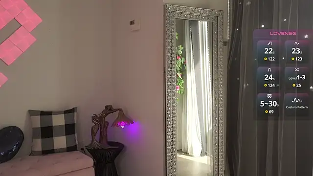 Mysticxkitty online show from February 2025 03:41:02 PM