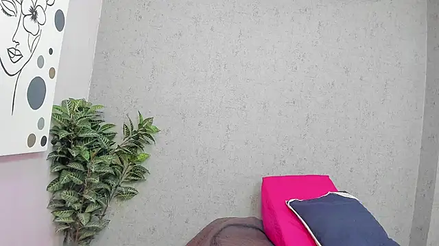 Tiffany mendez online show from February 2026 12:01:02 PM