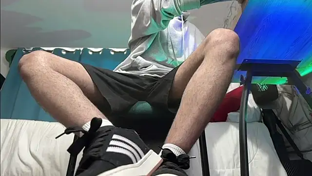 Saturno v online show from January 2025 12:53:01 AM