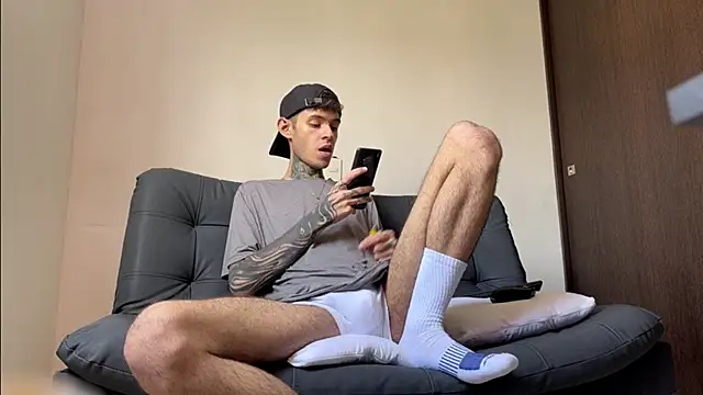 Saturno v online show from March 2025 12:55:02 PM