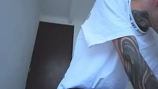 Saturno v online show from September 2025 10:53:02 AM