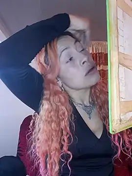 Sexy-Favgirl online show from February 2025 02:16:01 PM