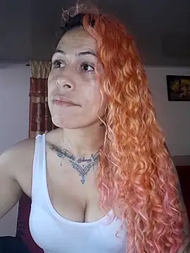 Sexy-Favgirl online show from March 2025 01:37:01 PM