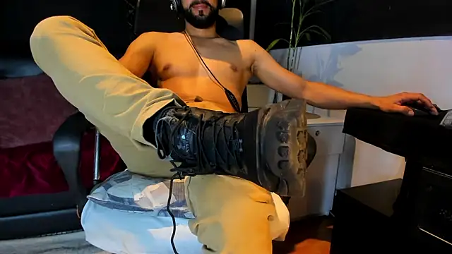 alessandro wye online show from December 2025 10:11:02 AM