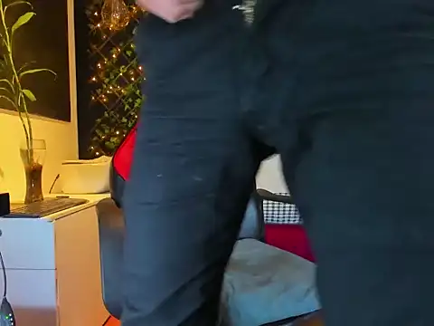 alessandro wye online show from February 2026 09:08:01 AM