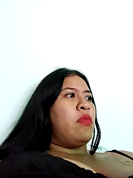 Miia grand online show from December 2024 06:35:01 PM