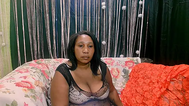 SexcGals online show from November 2025 06:18:01 PM