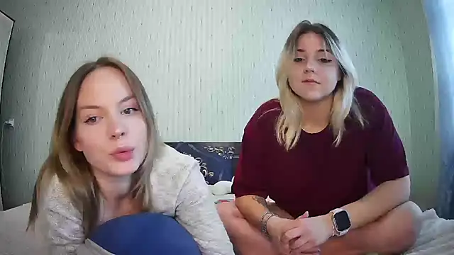 ChrisGirls online show from September 2025 11:37:01 AM
