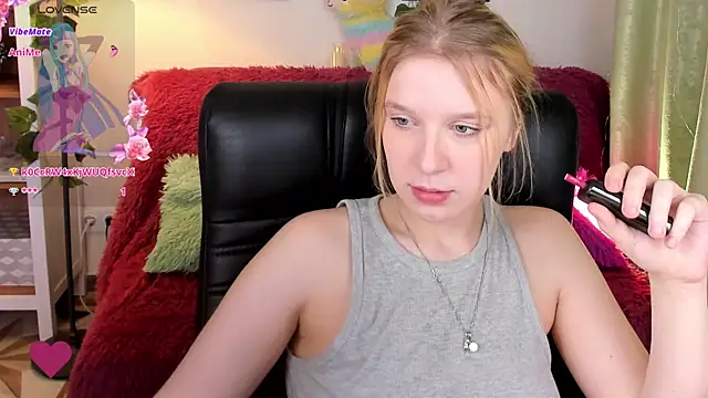 KarambaMoon online show from January 2025 12:17:02 AM