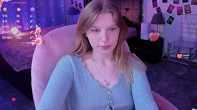 KarambaMoon online show from July 2026 09:00:02 PM