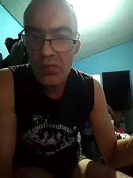 Snapshot of hugosafado333 chatting on February 2025 05:09:01 AM hugosafado333 online show from February 2025 05:09:01 AM