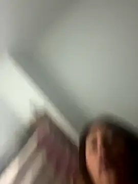 Yerucita online show from November 2025 04:23:02 AM