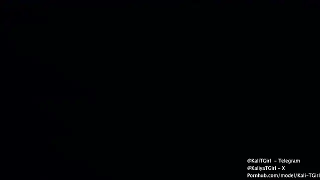 Snapshot of KaliTs chatting on November 2025 12:49:01 PM KaliTs online show from November 2025 12:49:01 PM