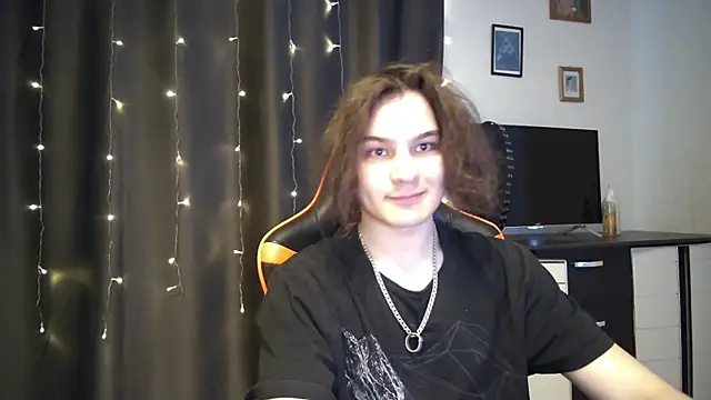 Snapshot of sweet_lucifer666 chatting on March 2025 01:29:02 PM sweet lucifer666 online show from March 2025 01:29:02 PM