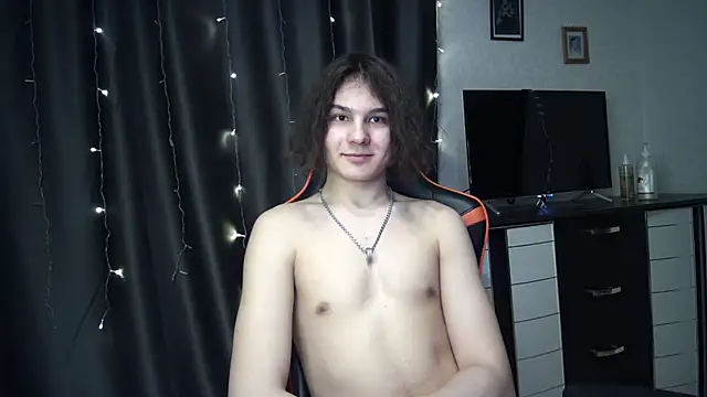 Snapshot of sweet_lucifer666 chatting on March 2025 10:29:02 PM sweet lucifer666 online show from March 2025 10:29:02 PM