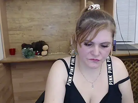 DaniellaKiss online show from February 2026 10:24:02 PM