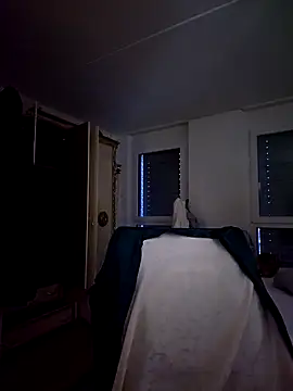 Liilii22 online show from January 2025 04:30:01 PM