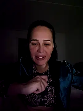 Liilii22 online show from January 2025 11:56:02 PM