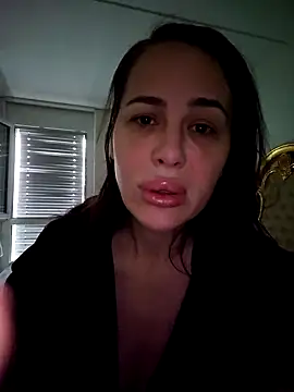 Liilii22 online show from February 2025 12:47:02 PM