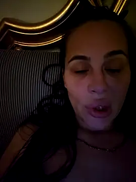 Liilii22 online show from February 2025 11:37:02 PM