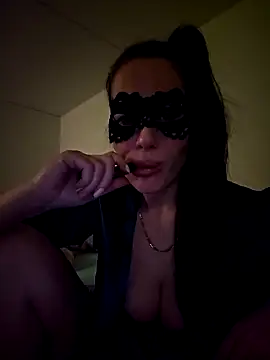 Liilii22 online show from February 2025 12:41:02 AM