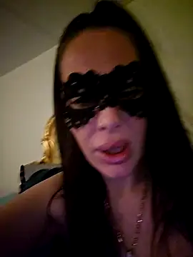 Liilii22 online show from February 2025 11:02:02 PM