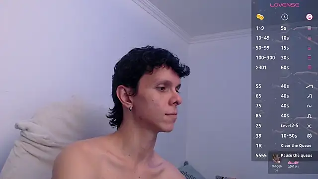 Snapshot of bryamado69 chatting on May 2026 05:11:01 PM bryamado69 online show from May 2026 05:11:01 PM