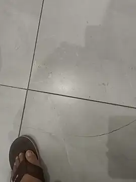 Snapshot of Gururonny07 chatting on February 2026 01:11:01 AM Gururonny07 online show from February 2026 01:11:01 AM