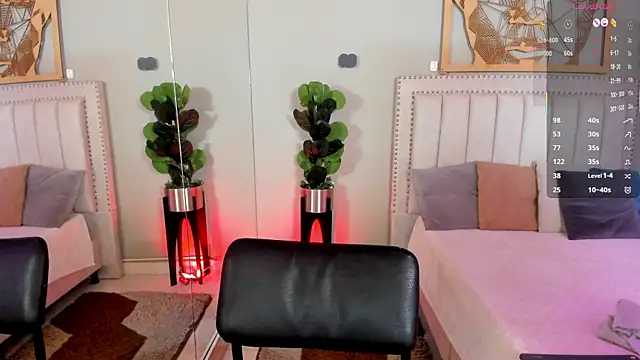 Snapshot of LenaRuiz_ chatting on July 2026 12:11:01 PM LenaRuiz online show from July 2026 12:11:01 PM