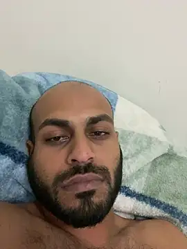 islandvybee55 online show from December 2024 04:38:01 AM